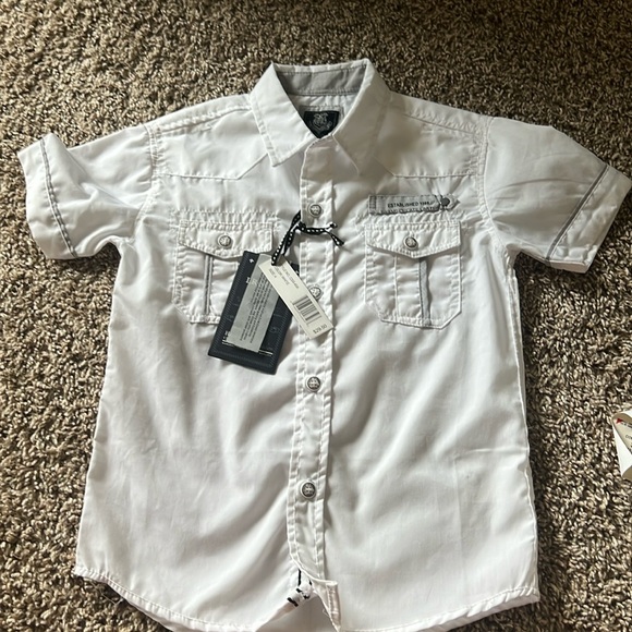 NWT Boys button up short sleeve shirt - Picture 1 of 1